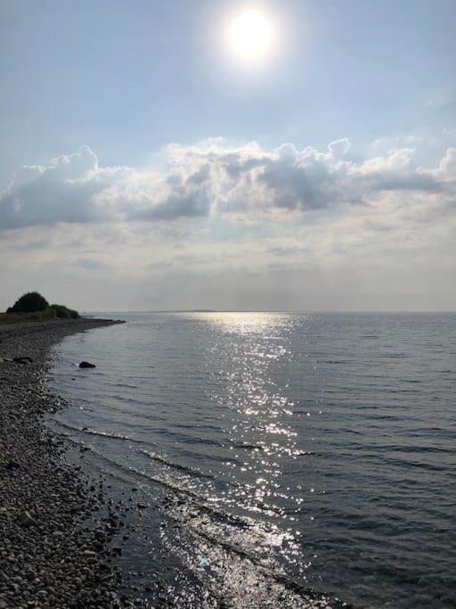 Skont Fiskerhus. Taet Pa By, Havn Og Havet Villa Marstal ภายนอก รูปภาพ